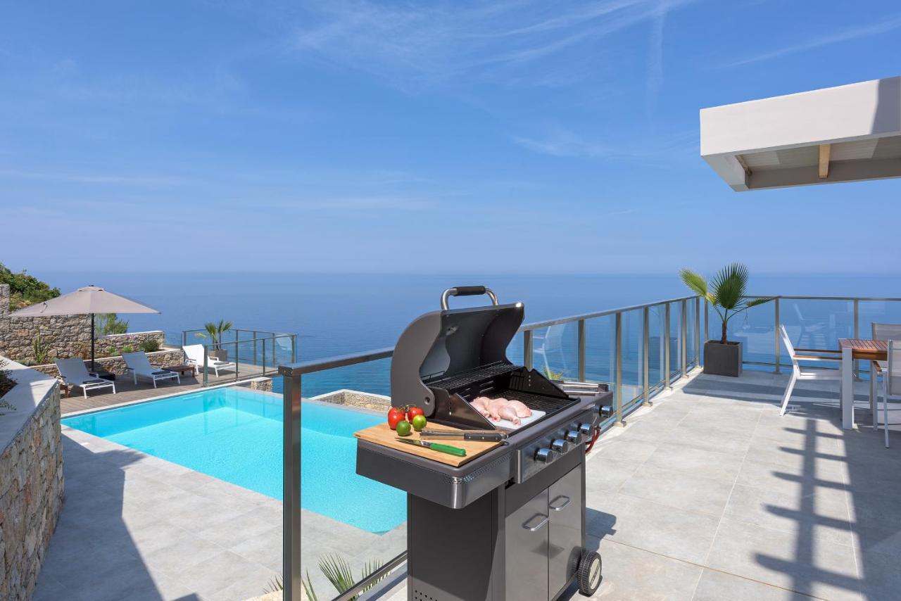 Kathisma Bay Villas - Luxury Villas - Villa Helios Kalamítsi Exteriör bild