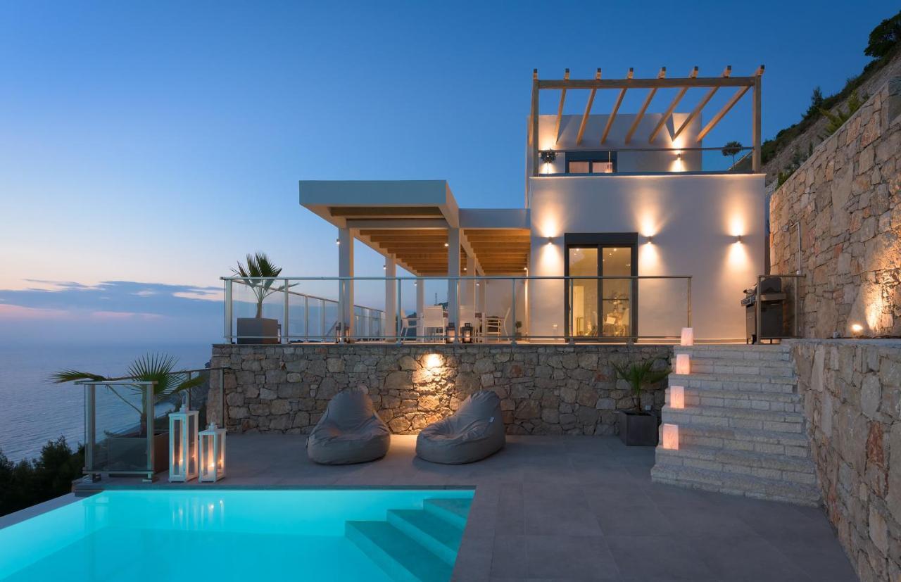 Kathisma Bay Villas - Luxury Villas - Villa Helios Kalamítsi Exteriör bild