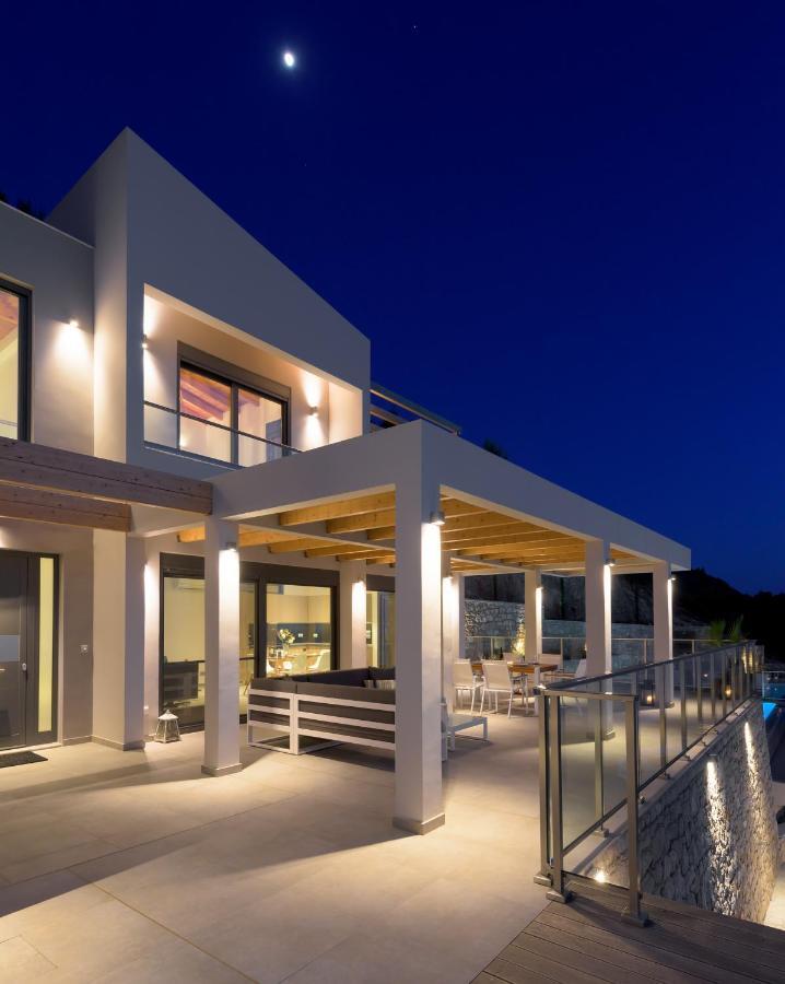 Kathisma Bay Villas - Luxury Villas - Villa Helios Kalamítsi Exteriör bild