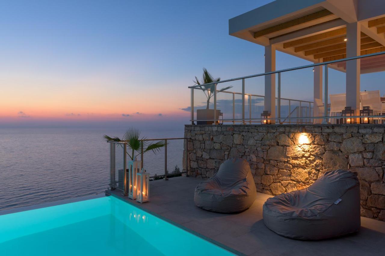 Kathisma Bay Villas - Luxury Villas - Villa Helios Kalamítsi Exteriör bild